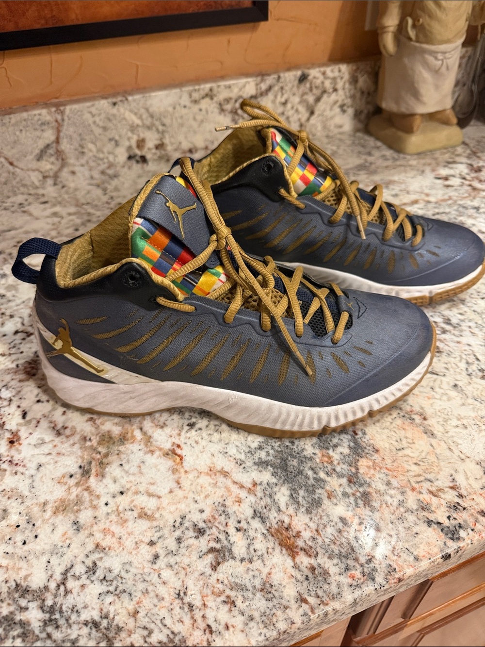 Jordan Mens Steel Blue & Gold Low-Top Basketball Sneakers with Multicolor Tongue